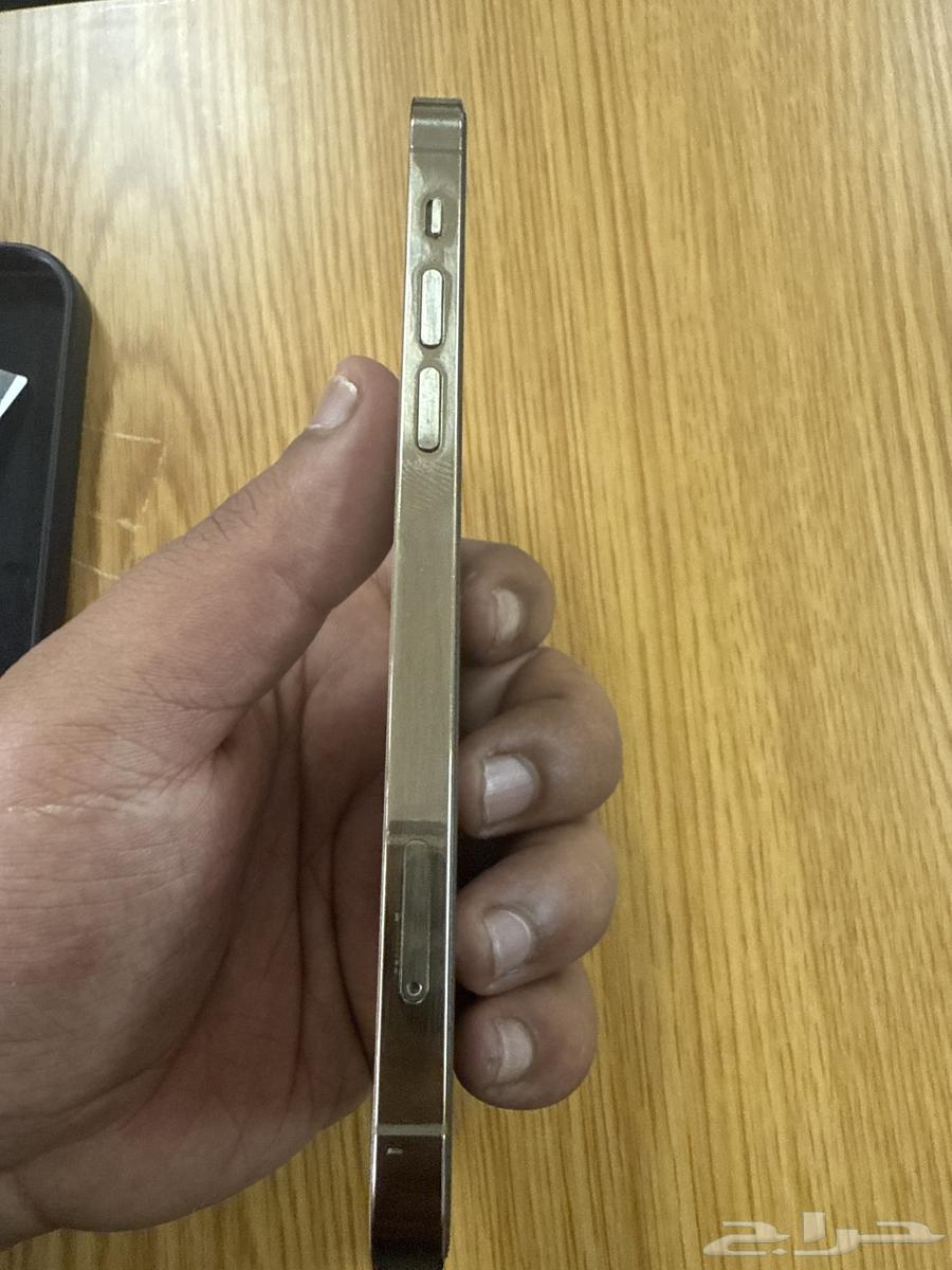 آيفون 12 برو 12864555560484867111