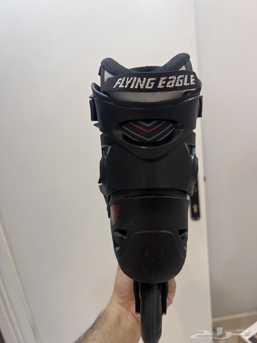 سكيت فلاينق ايقل F464558197649794113