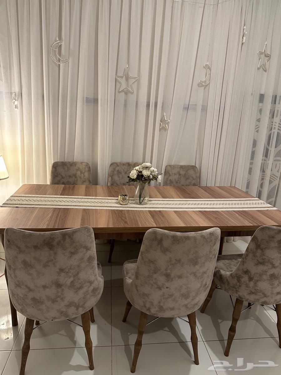 Dining table with eight chairs64554454525315110