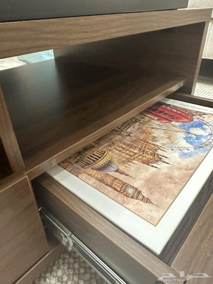 طاولة خشبيه وزجاجيه من أبيات64556847310977114