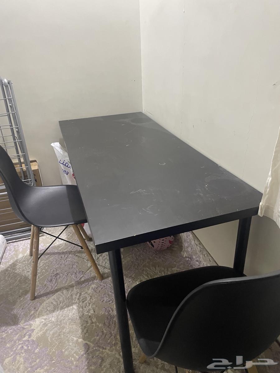 IKEA black table with 2 chairs64560136691329110