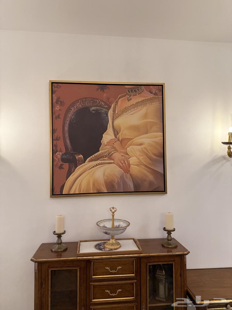 Canvas board with golden frame64553780416385112