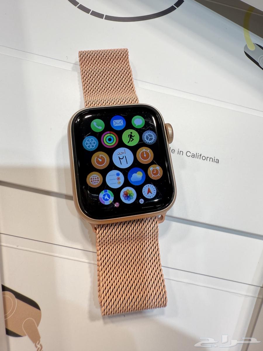 ساعة ابل الجيل ال5 مقاس 40 بطارية 92 مع كرتونها وكامل64562179422338110