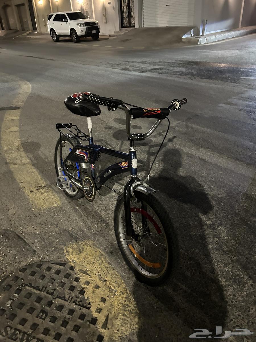 سيكل رامبو لون كحلي عليه تعديلات الجنزير بس مصدي64560600289923113