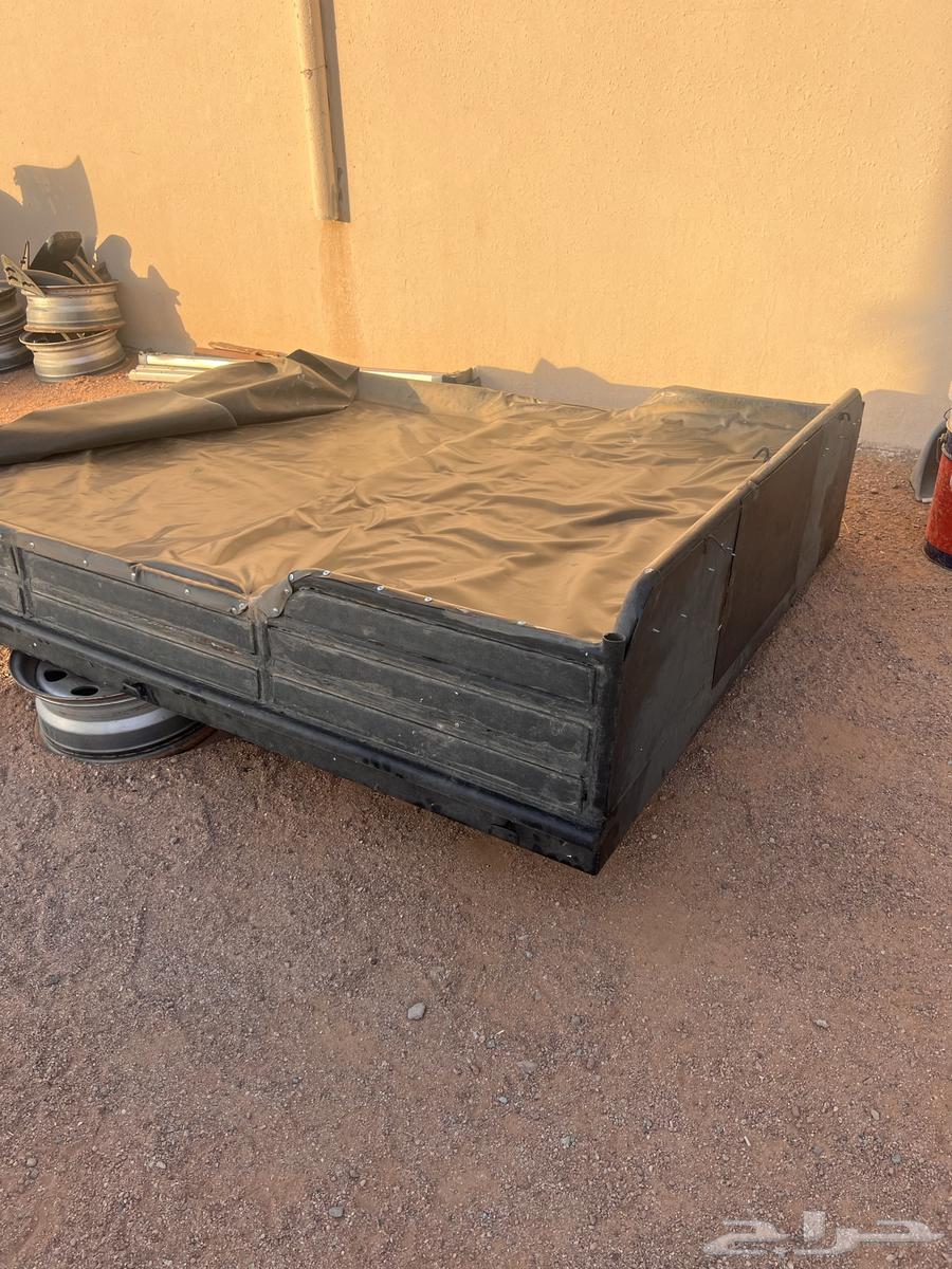 Shed Silverado with cover and platform64562375598209111