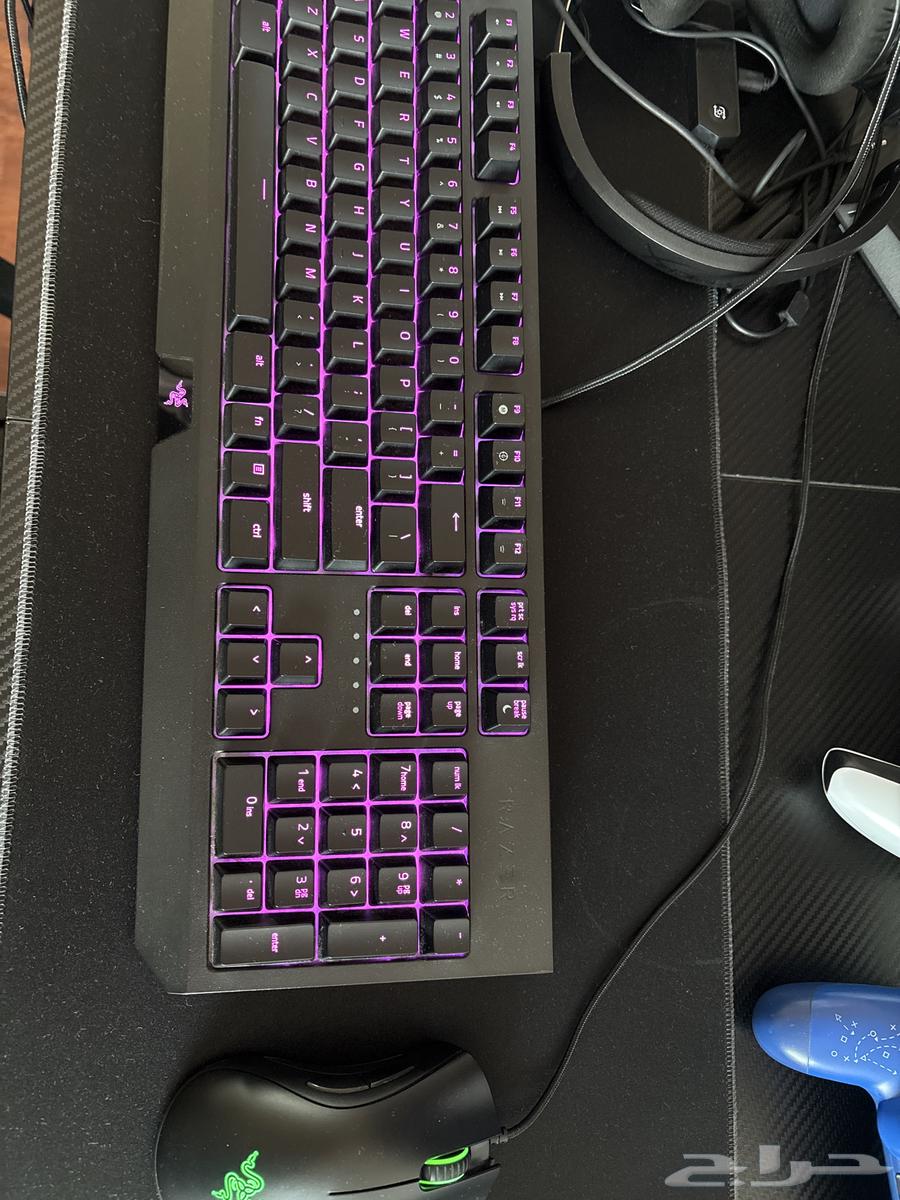 Razor BlackWidow Keyboard and Mouse64558933287809110