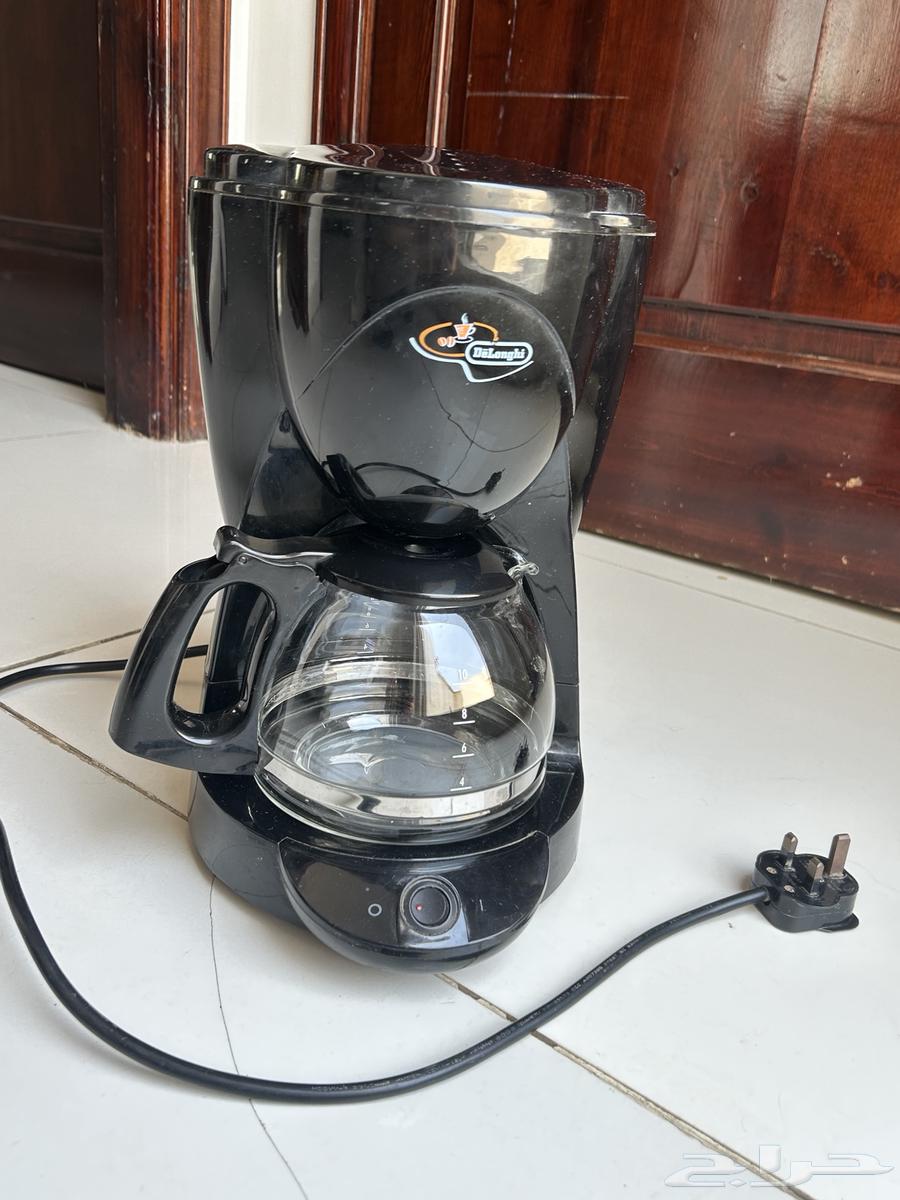 آلة قهوة delonghi نظيفه بحالة جيده64558738622339110