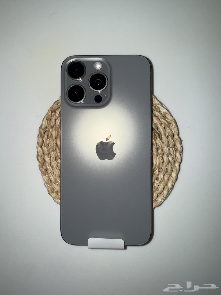 IPhone 15 Pro max مستبدل من اكسترا و عليه ضمان 25664555574494722110