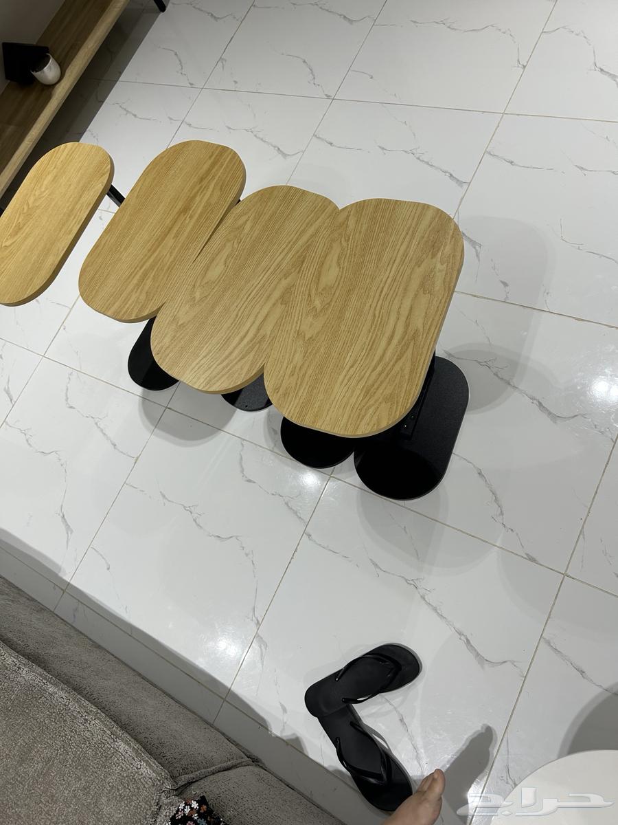 Serving tables64555390152449110