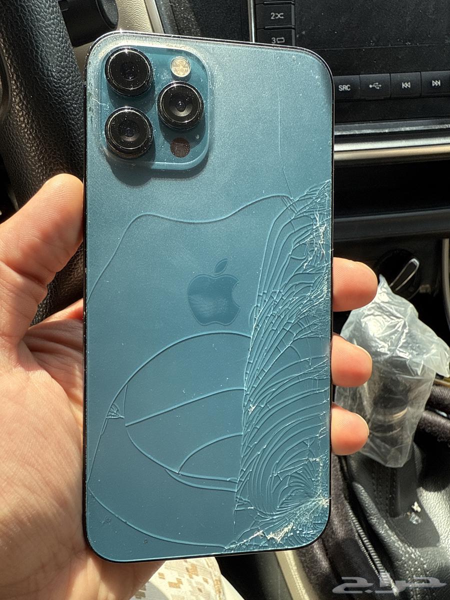 ايفون 12 الشاشه مغيره وخلفية الجوال متشعره والجوال شغال64556553966594111