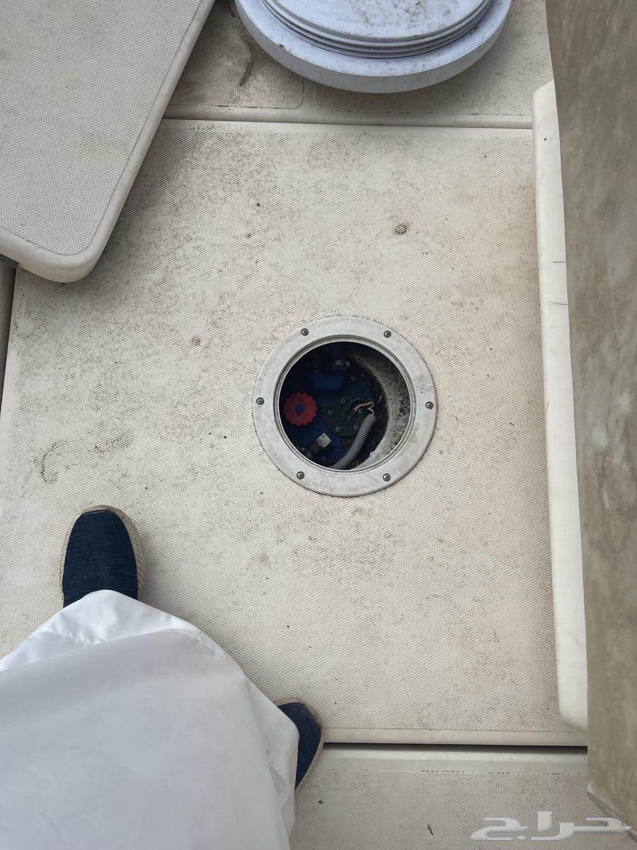 قارب للبيع 11 متر مخزن ما اشتغل مكينه ديزل داخليه64559071327105113