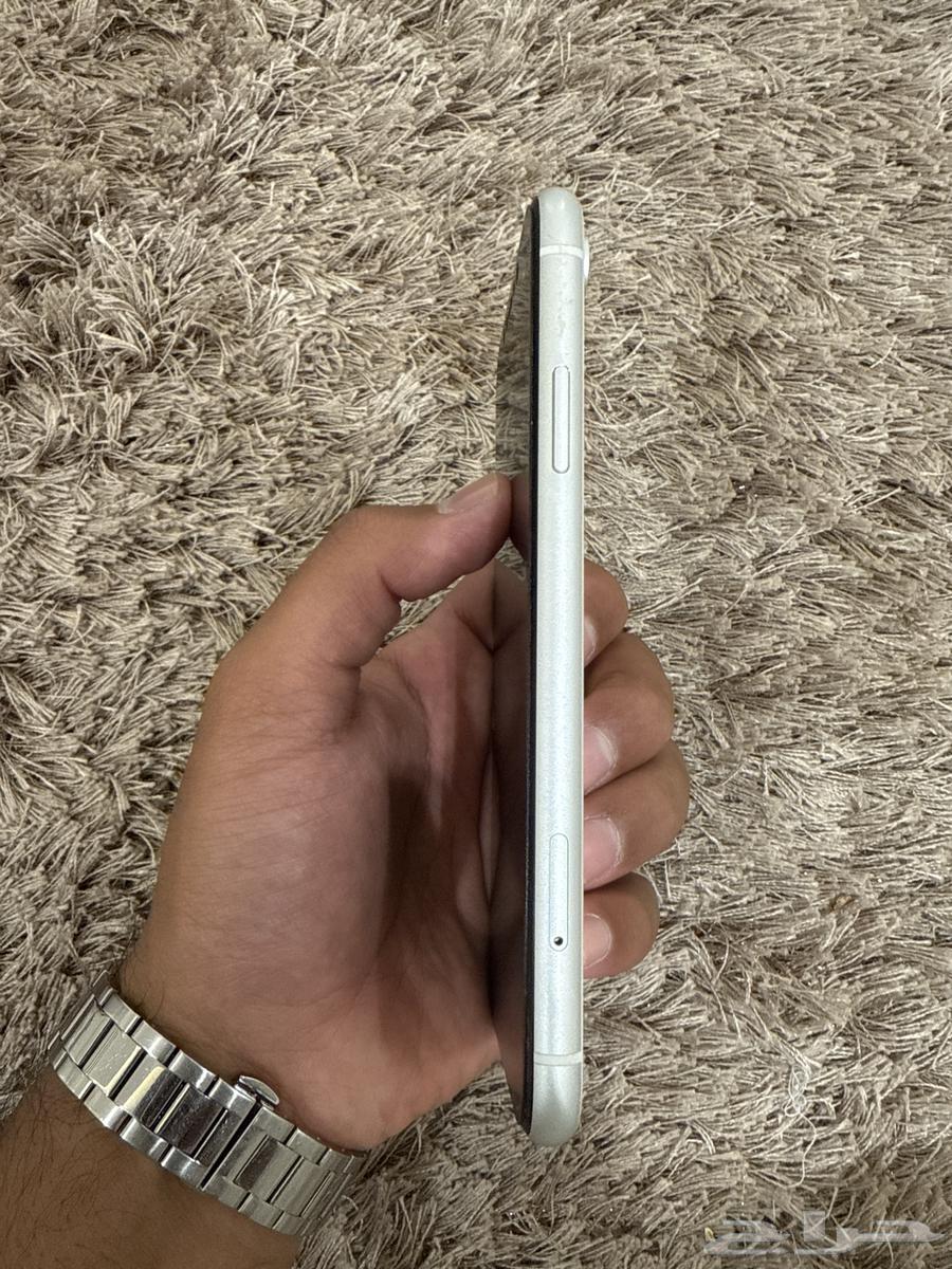 iPhone XR (Sold)64562165442817112