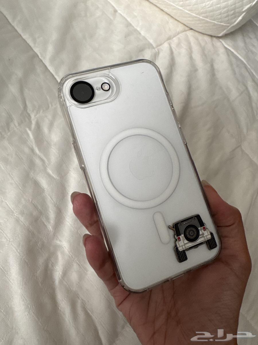 ايفون 16se ابيض 128GB64558225255811113