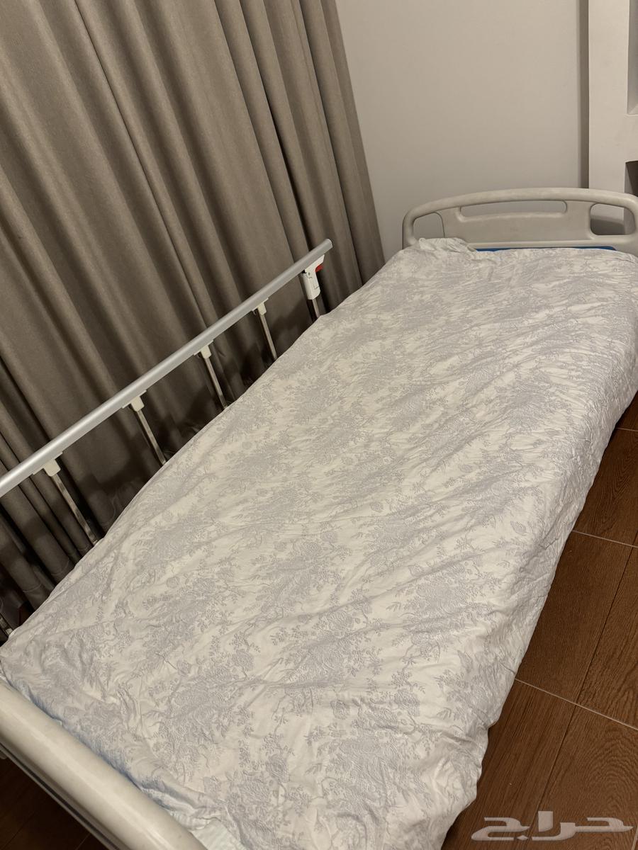 سرير للبيع64557962375682110