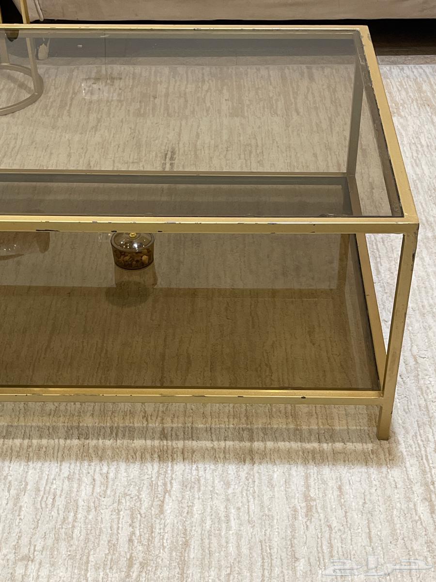 طاولة قزاز لون ذهبي64559196349825110