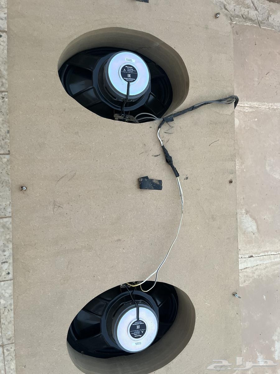 Speaker system64555432835714112