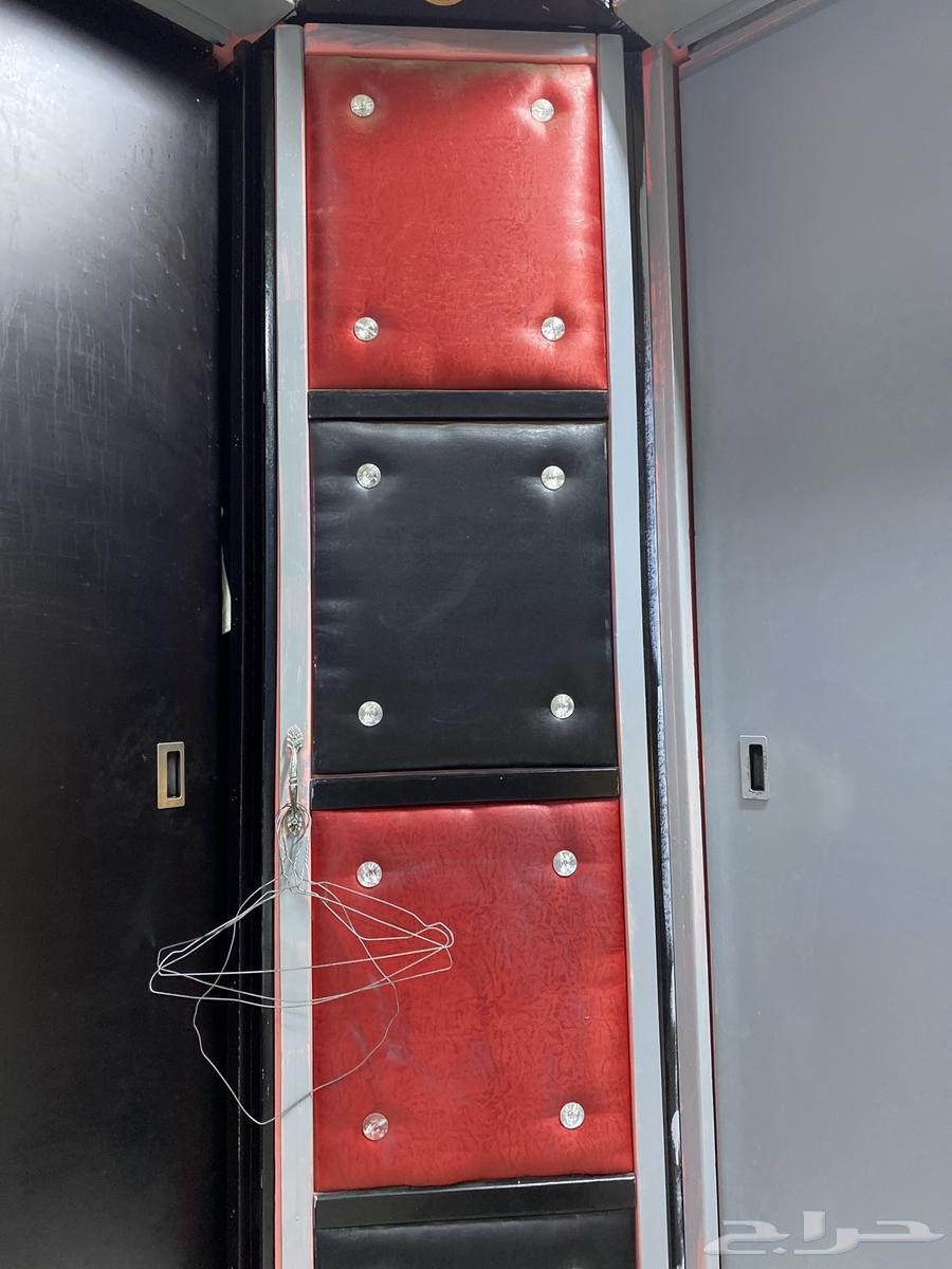 دولاب  الخشب سويسري جديدد64560248632962112