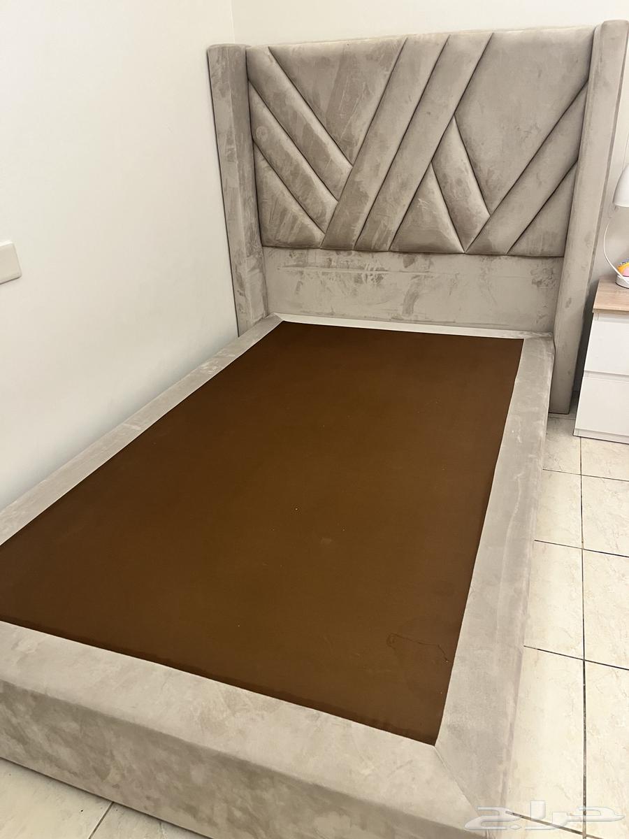 سرير مع مرتبة نفر ونص64555800712323110