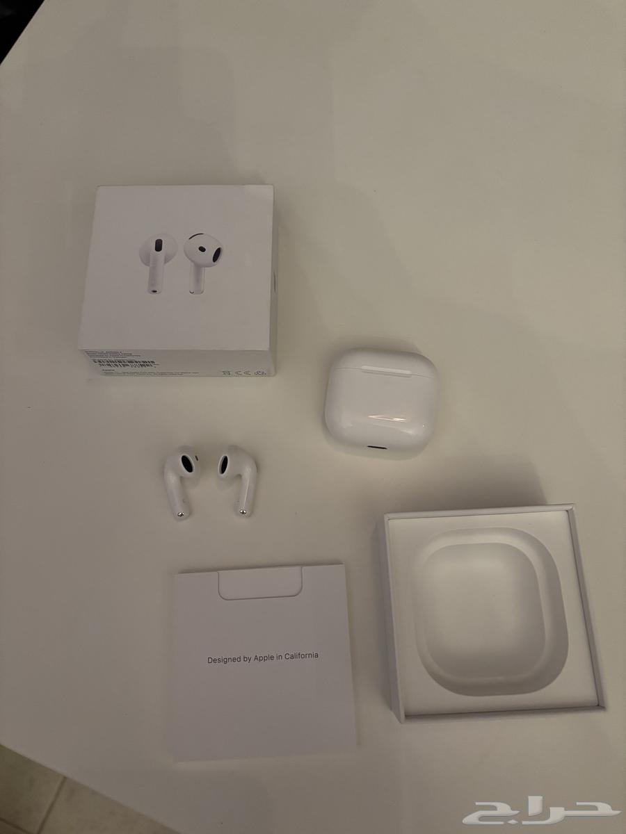 Apple AirPods 464563716191618112