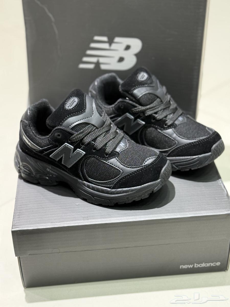 New Balance children's shoes available in sizes from 30 to 3564559603944449112