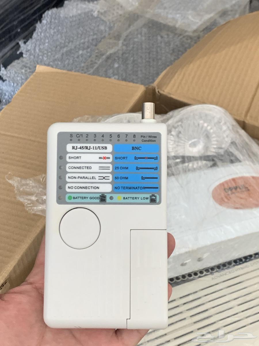 للبيع مجموعة سنترال باناسونيك كاملة مع 10 هواتف والأدوات64556623615106112