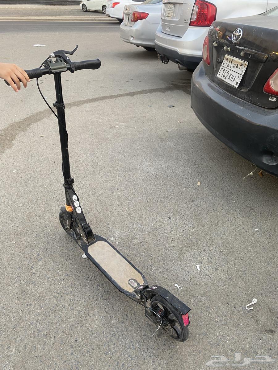 سكوتر للبيع64559323593218111