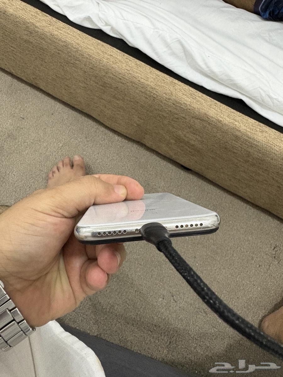 ايفون اكس 64 نظيف64560544537473112
