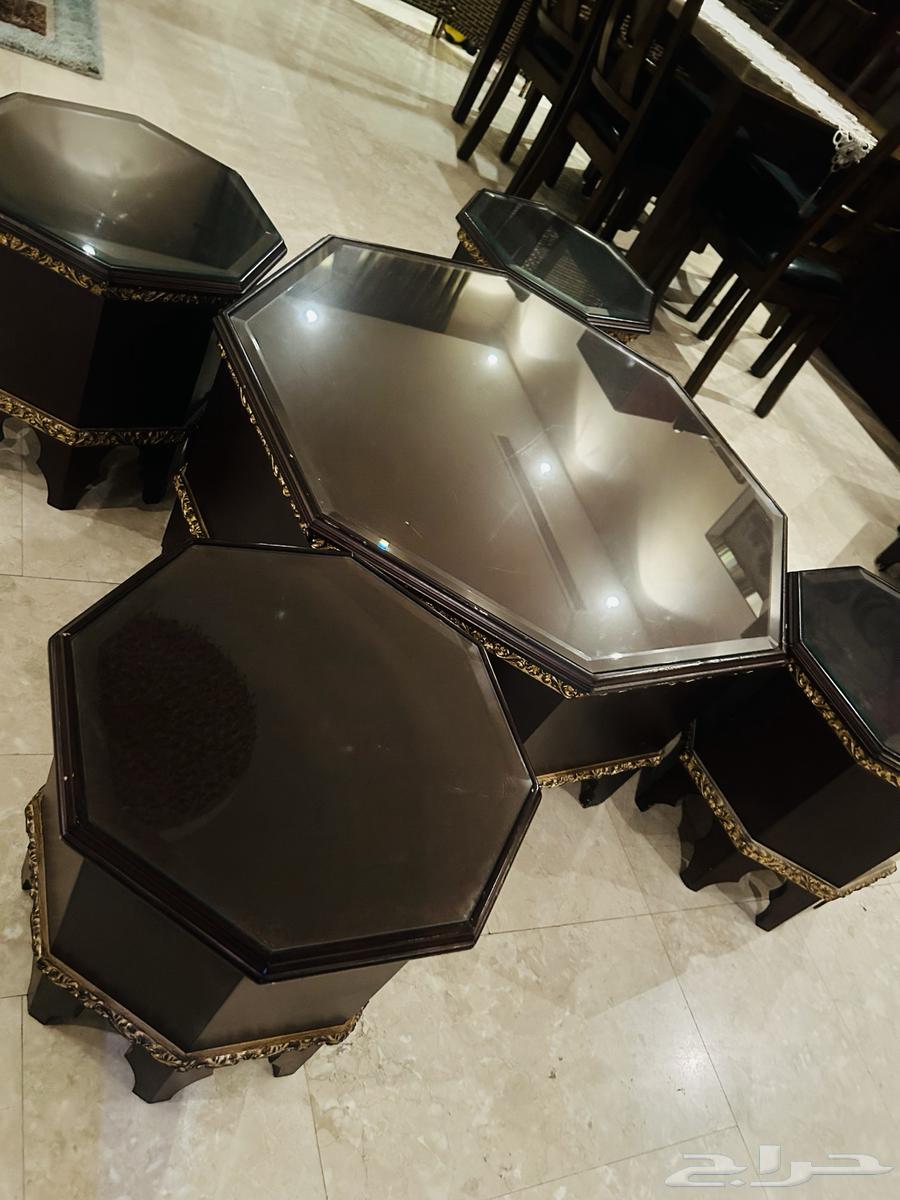 Tables64556847226627110