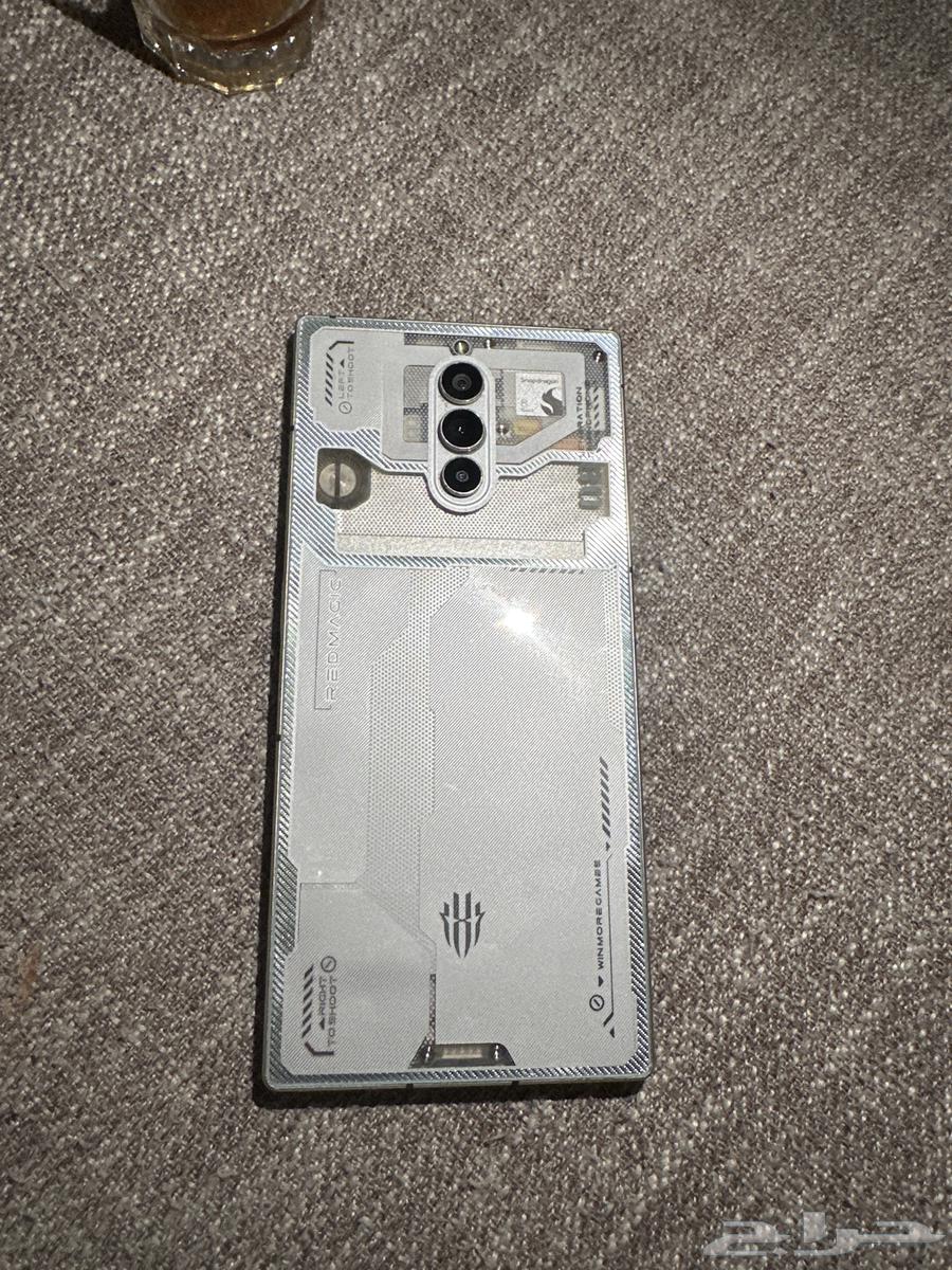 Red Magic64557628930945110