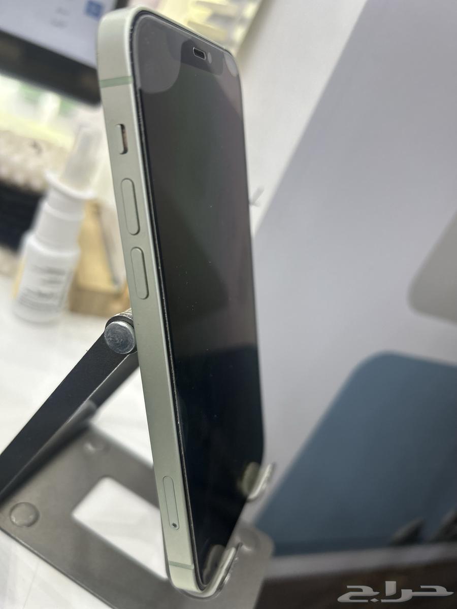 أيفون 12 للبيع 25664555249959811110