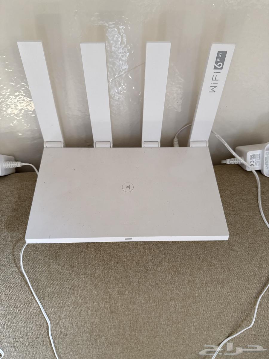 Fiber Router and 3 Signal Boosters64558197597955111