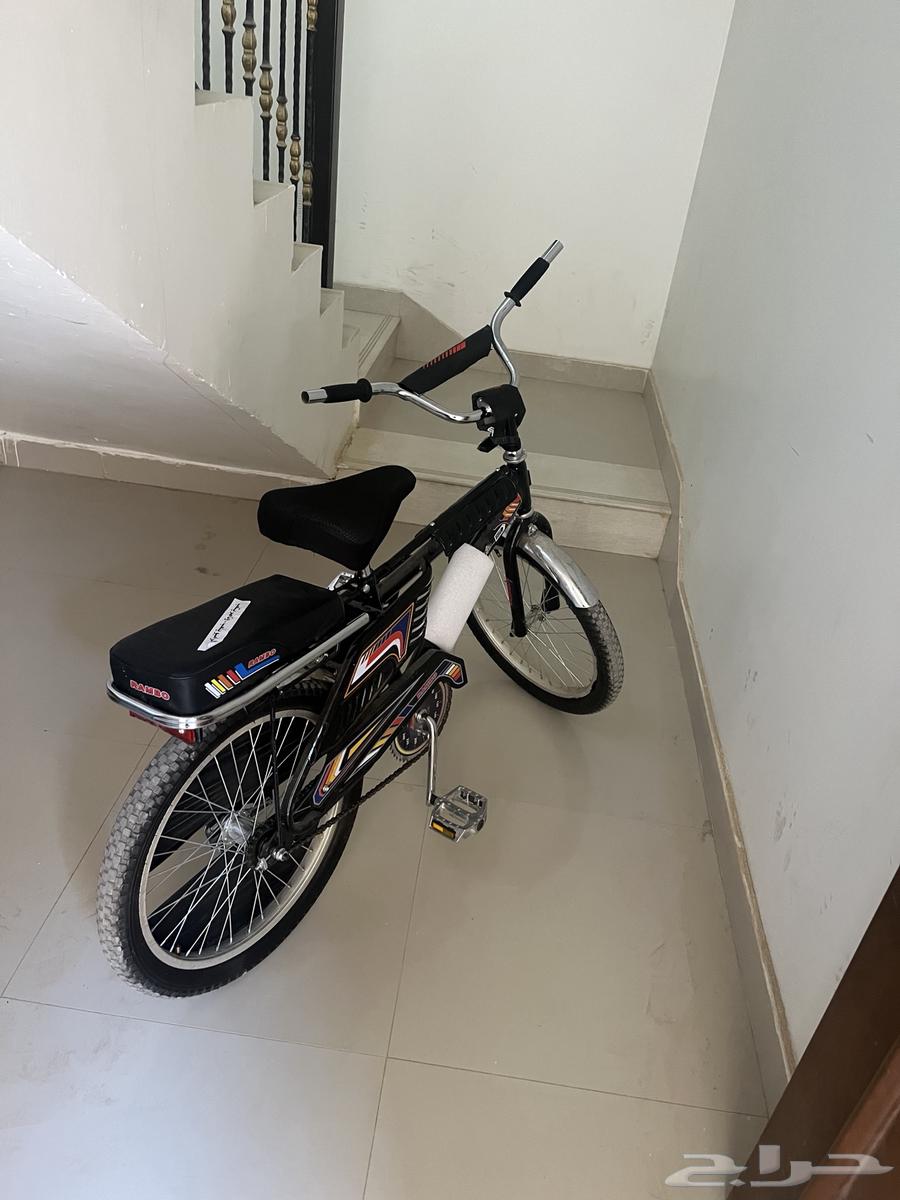 اعرض لكم ايباد و سيكل رامبو معدل و اشرطة سوني فور و ساعة64560670464514111