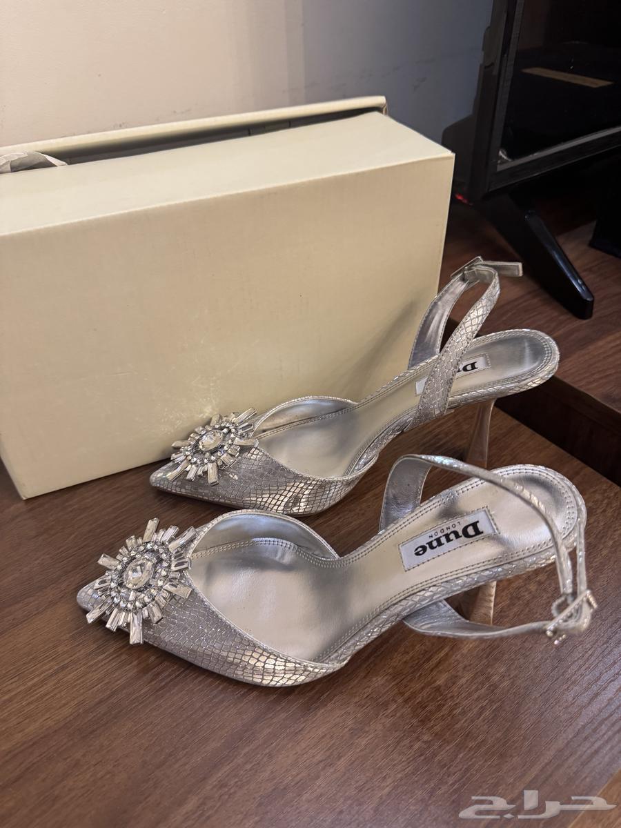 هيلز من ماركة ديون64554118559489112