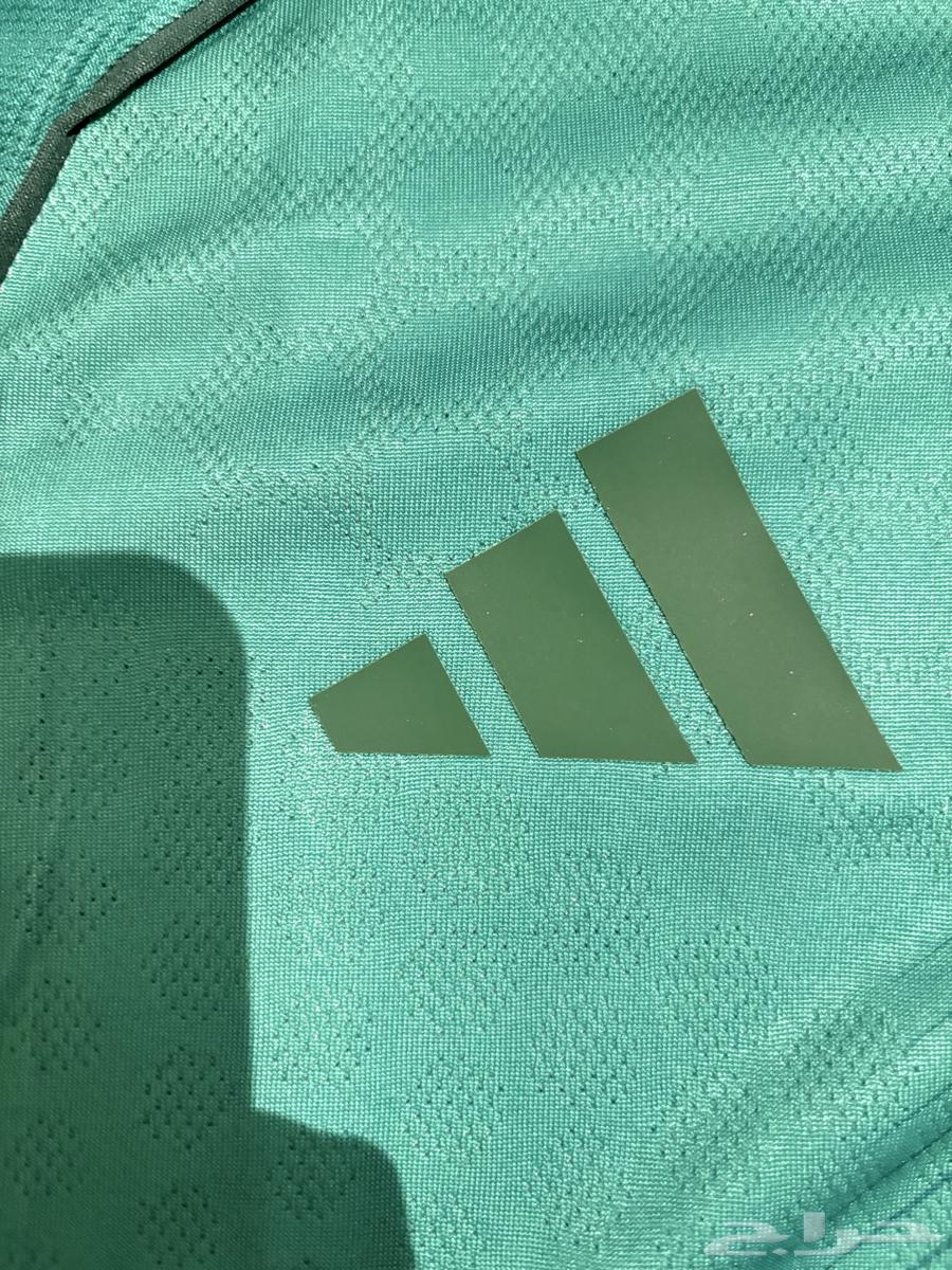 عندي تيشيرت الأهلي السعودي الأصلي جديد  مقاس لارج64559281109379112