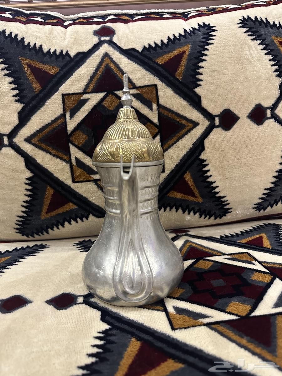 Dalat Al-Qasr works in Ha'il factory64558086672386112