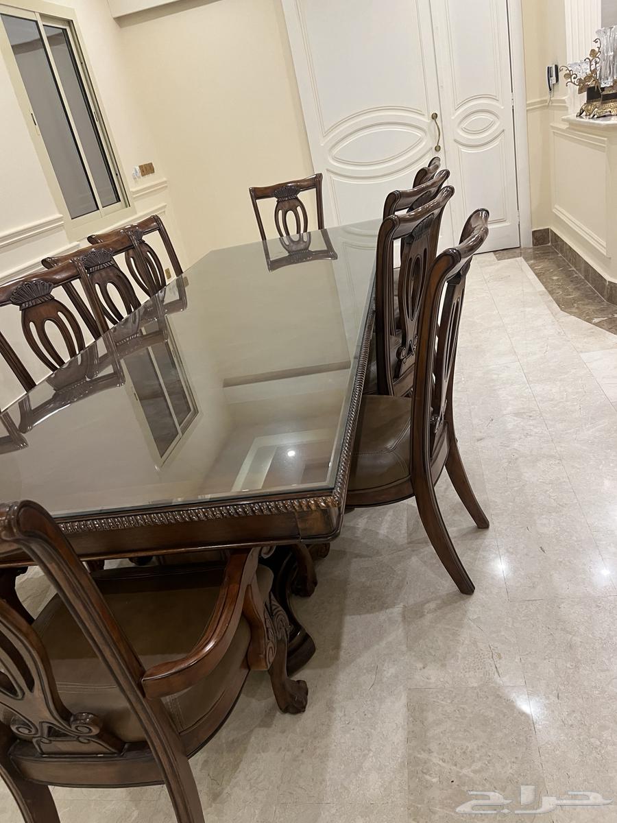 Dining table for 10 people64555729683330111