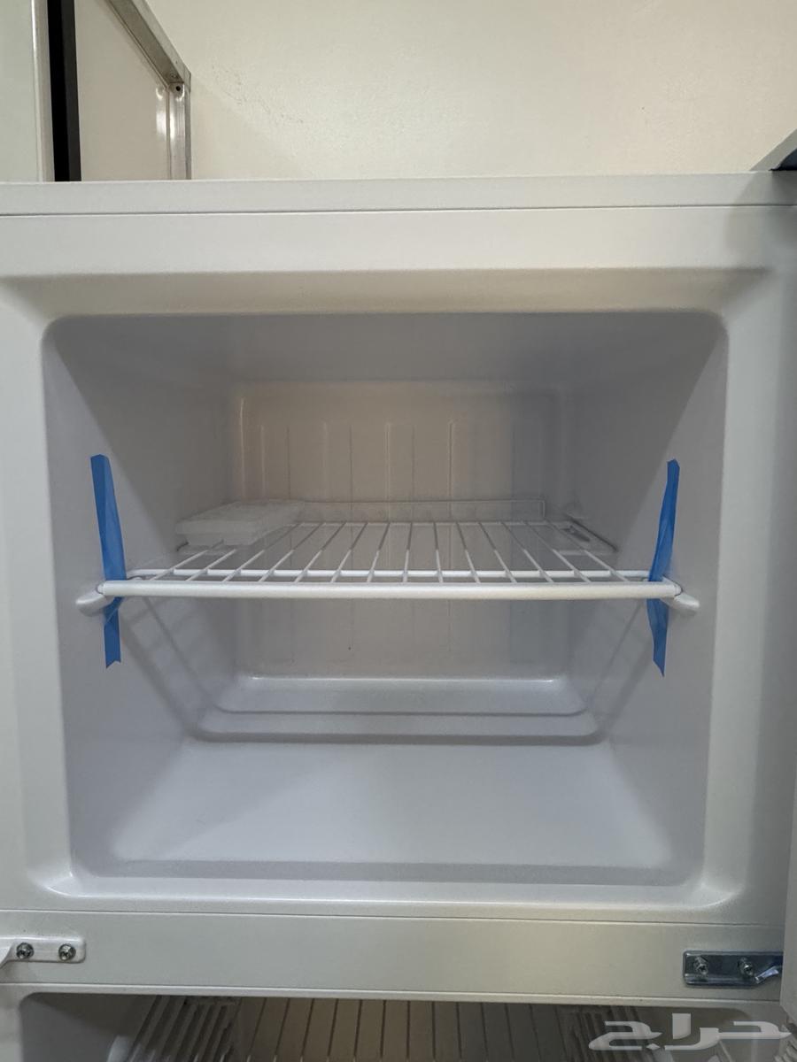 ثلاجه شبه جديدة للبيع64559323529602113