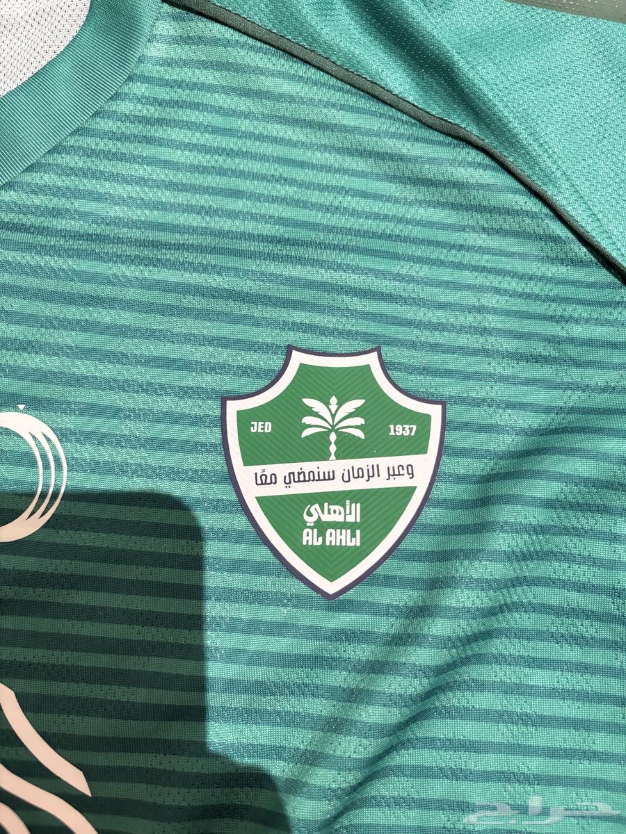 عندي تيشيرت الأهلي السعودي الأصلي جديد  مقاس لارج64559281109379111