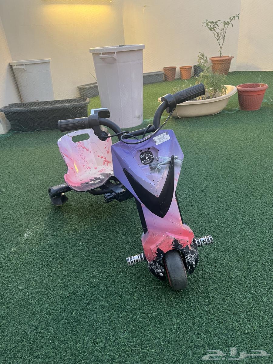 Small scooter64559281038849110