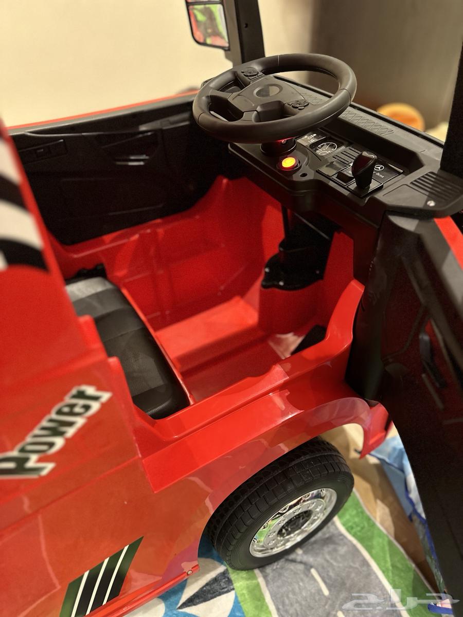 للبيع لعبه اطفال على شكل سطحة شبه جديدة64558738669953113