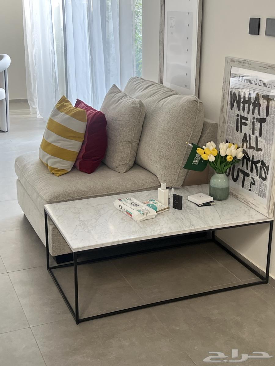 للبيع كنب زاوية فاخر مع قطعة إضافية (عثمانية)64557893229827112