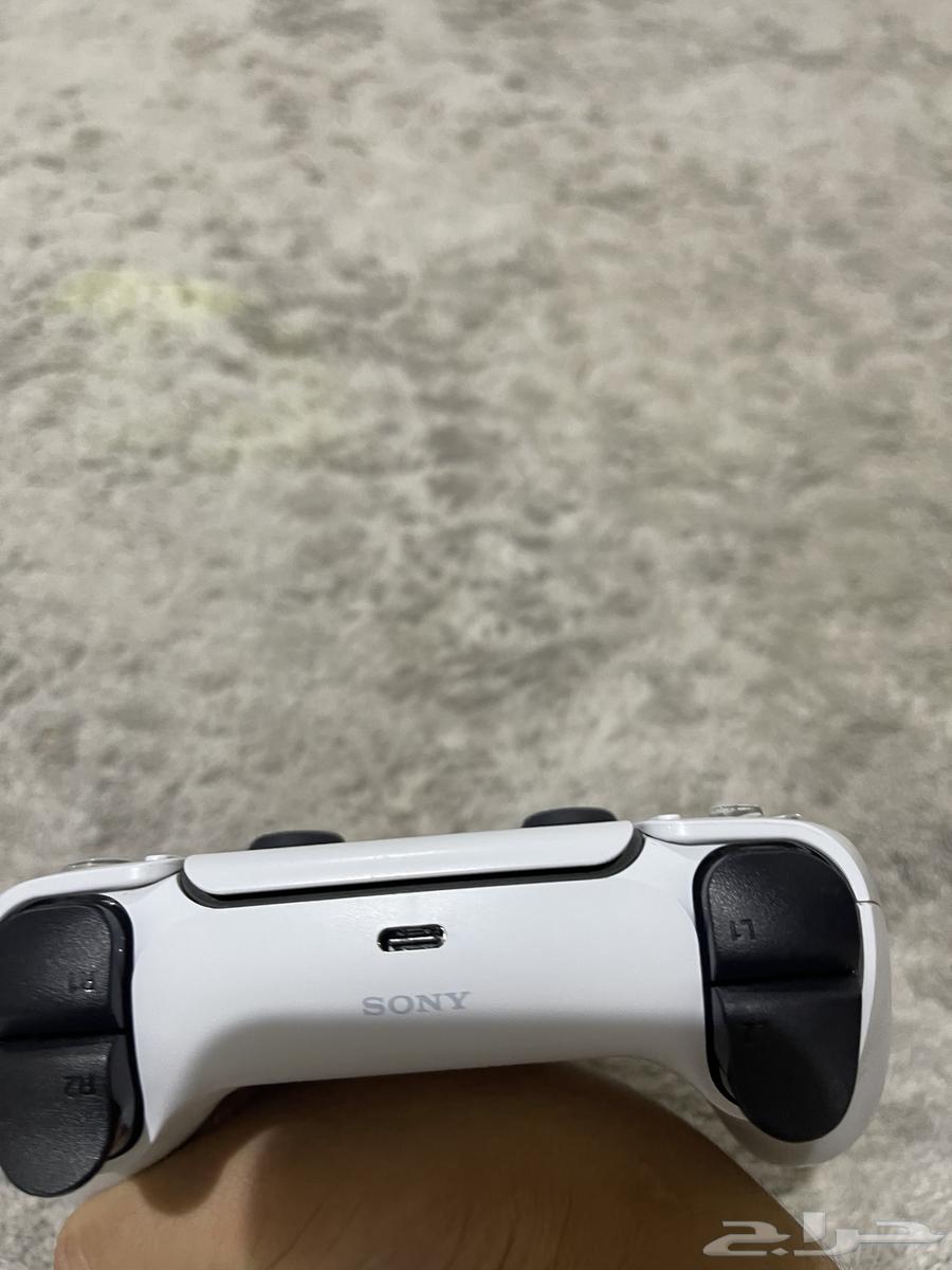 يد سوني64556819639426112