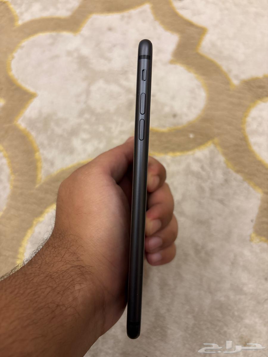 iPhone 8 Plus64561981642114111