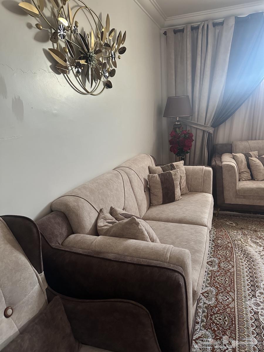اثاث بيت شبه جديد للبيع64557401859458112