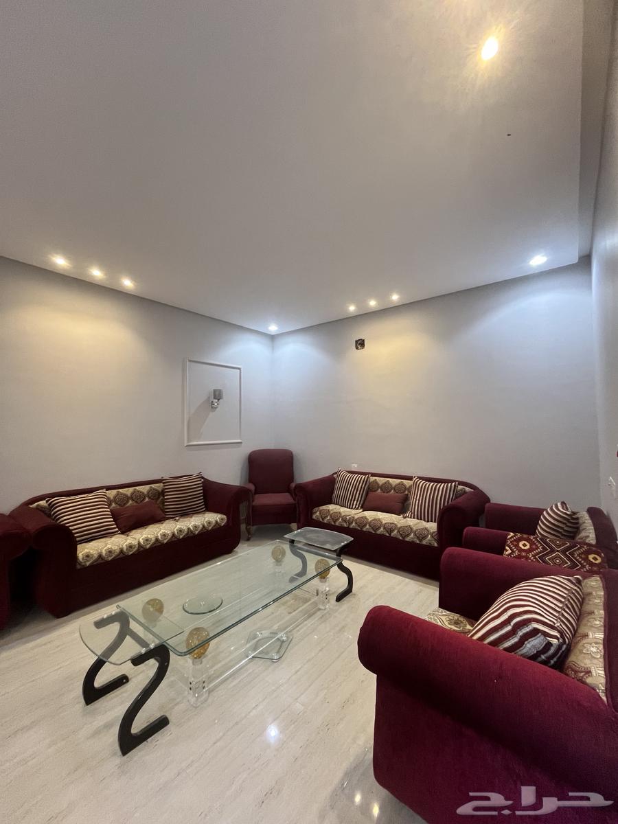 كنب مجلس للبيع64555319406595111