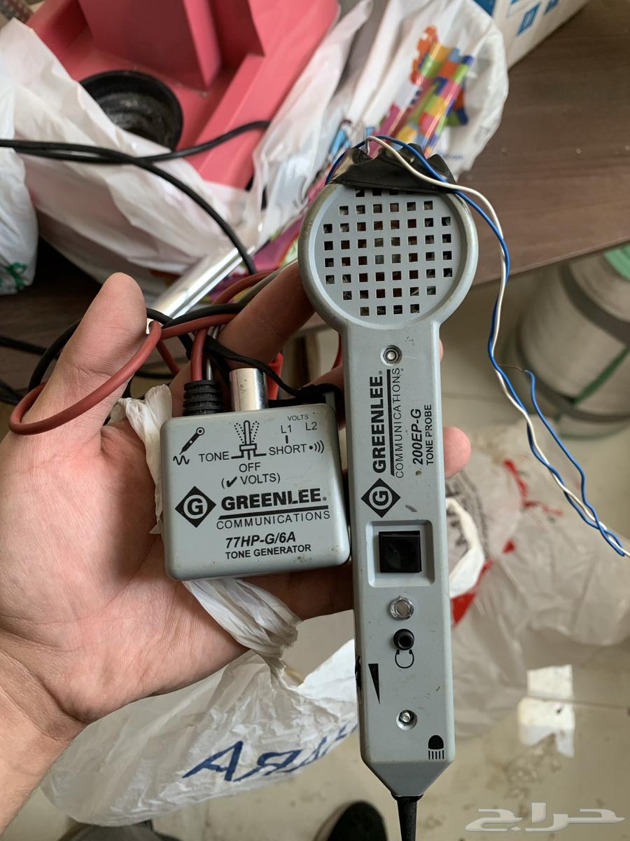 للبيع مجموعة سنترال باناسونيك كاملة مع 10 هواتف والأدوات64556623615106114