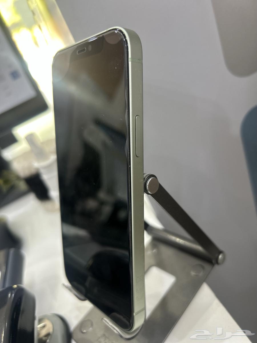 أيفون 12 للبيع 25664555249959811113