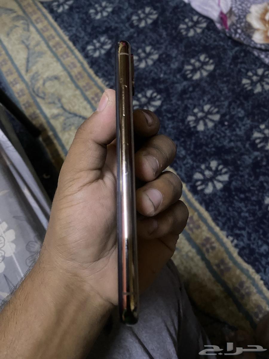 iPhone64556609729154113