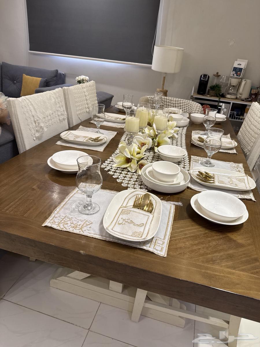 طاولة طعام للبيع64558780584962111