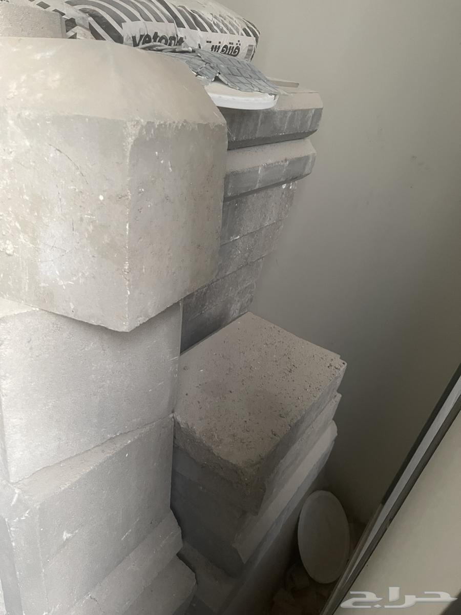 بلدورة حوالي 50 قطعة للبيع ع السوم64560656313217110